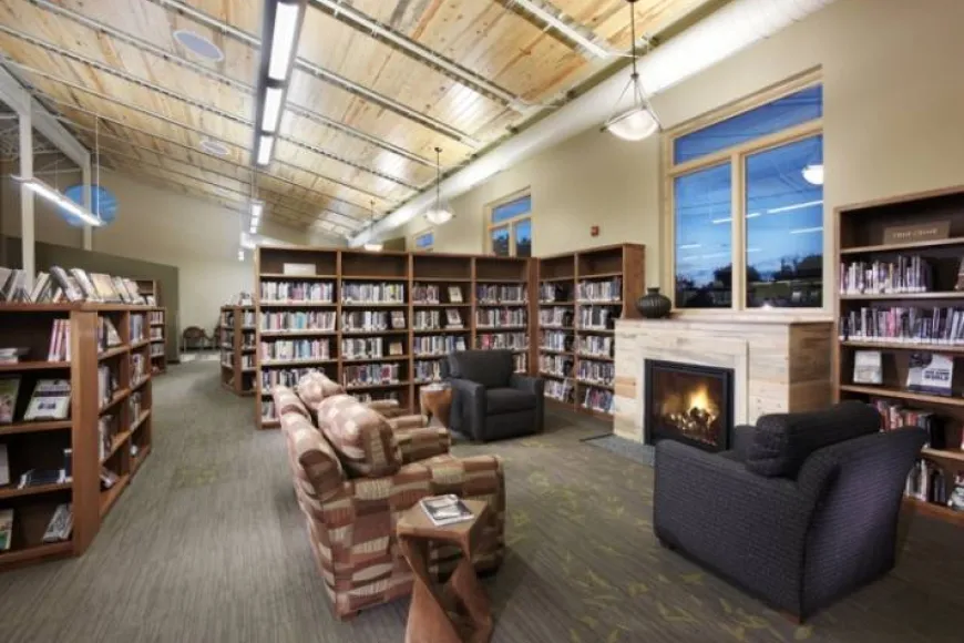 Interior of the Beckett branch
